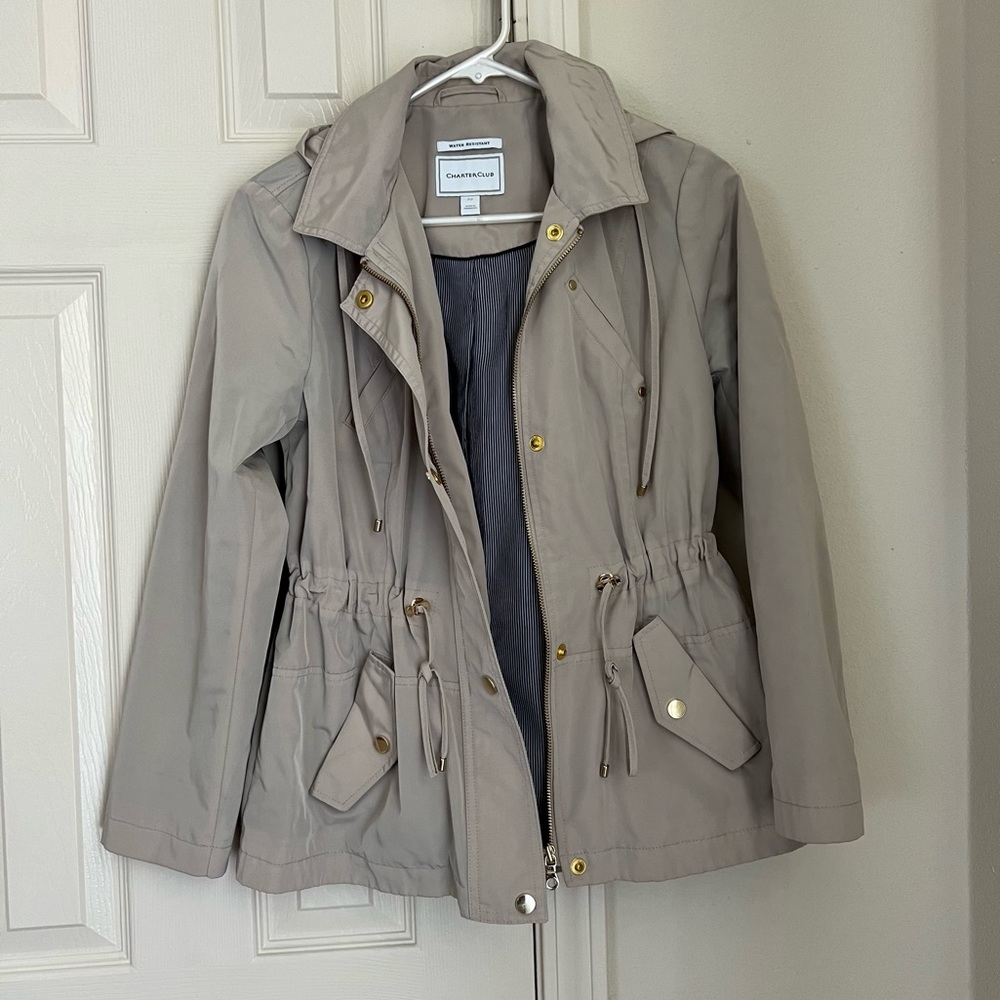 Charter Club Womens Anorak rain jacket - Picture 2 of 3
